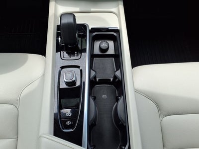 2023 Volvo XC60 B5 Core