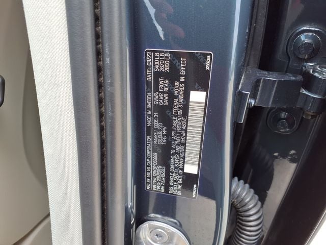 2023 Volvo XC60 B5 Core