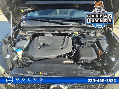 2023 Volvo XC40 B5 Plus Dark Theme