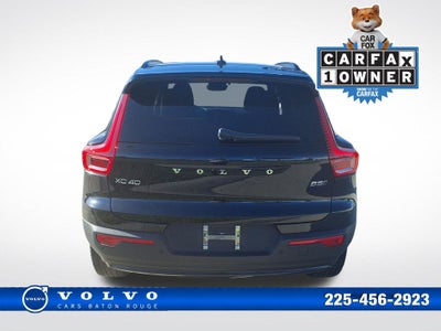 2023 Volvo XC40 B5 Plus Dark Theme