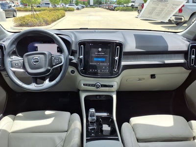 2023 Volvo XC40 Ultimate
