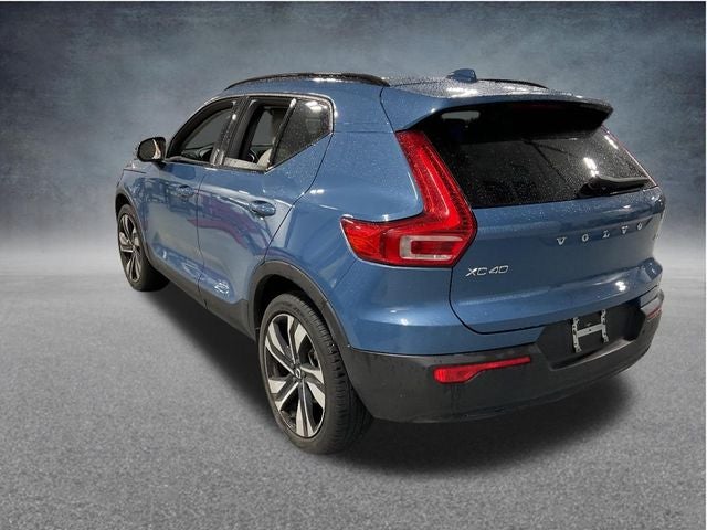 2023 Volvo XC40 Ultimate