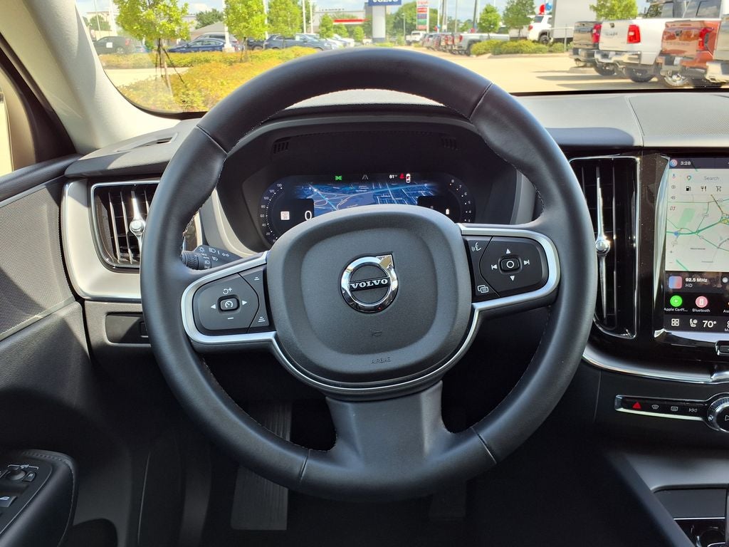 2025 Volvo XC60 B5 Core