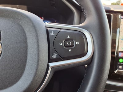 2025 Volvo XC60 B5 Core
