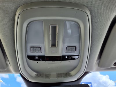 2025 Volvo XC60 B5 Core