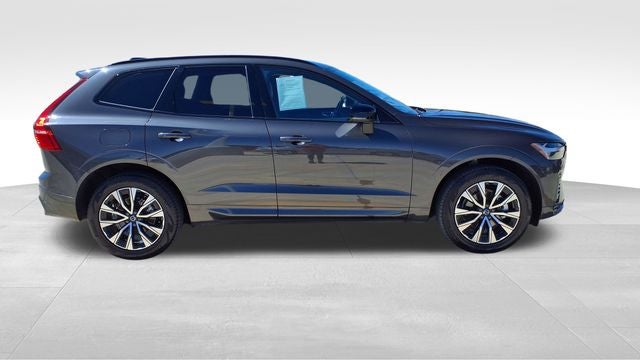 2025 Volvo XC60 B5 Core