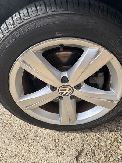 2015 Volkswagen Passat 1.8T Limited Edition