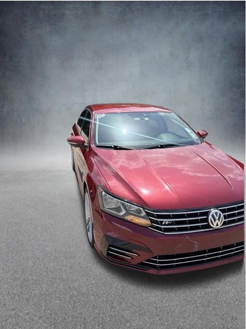2017 Volkswagen Passat 1.8T R-Line