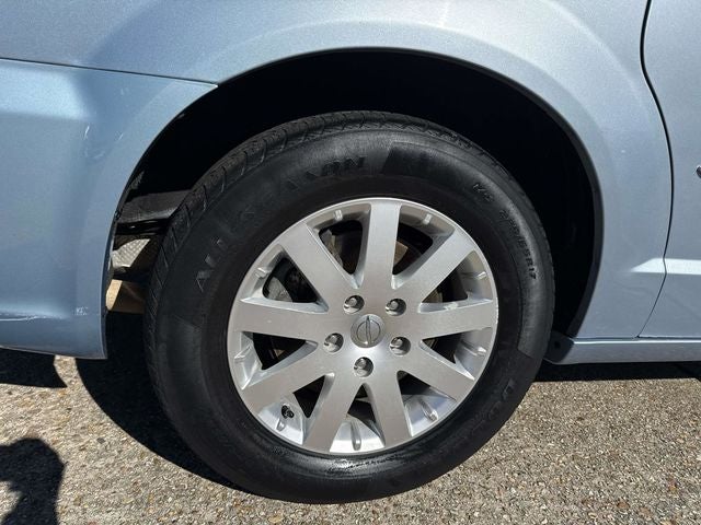 2012 Chrysler Town & Country Touring-L