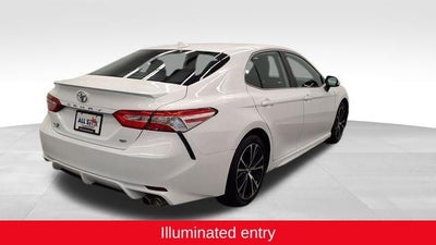 2020 Toyota Camry SE