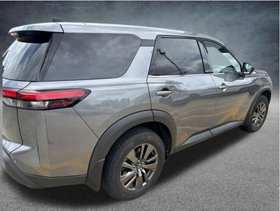 2023 Nissan Pathfinder S