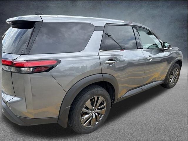 2023 Nissan Pathfinder S