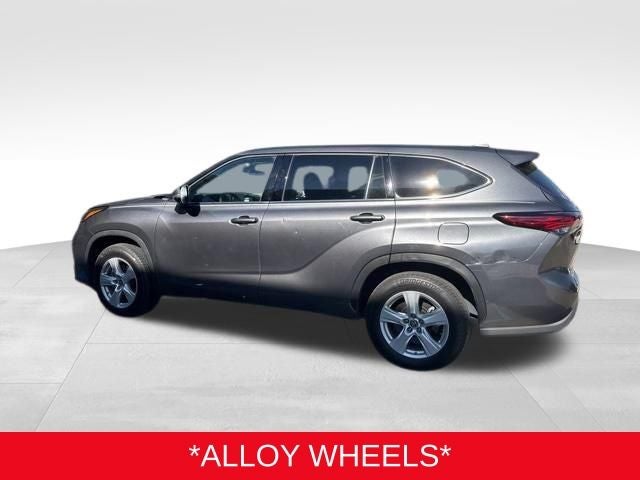 2022 Toyota Highlander L