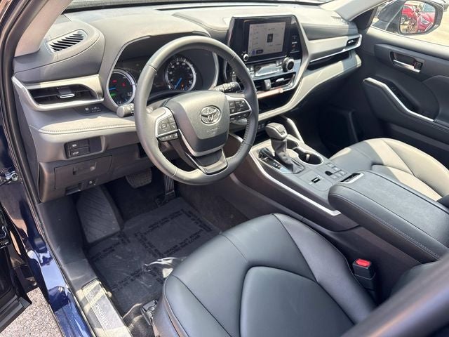 2026 Toyota Highlander Hybrid XLE
