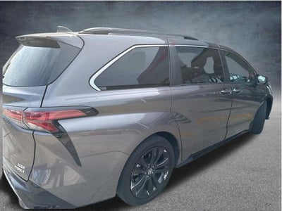2022 Toyota Sienna XSE 7 Passenger