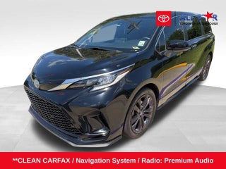 2021 Toyota Sienna XSE 7 Passenger