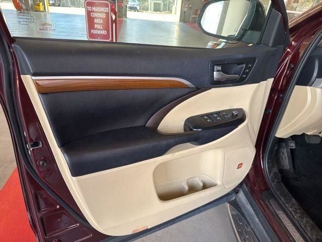 2019 Toyota Highlander Limited Platinum