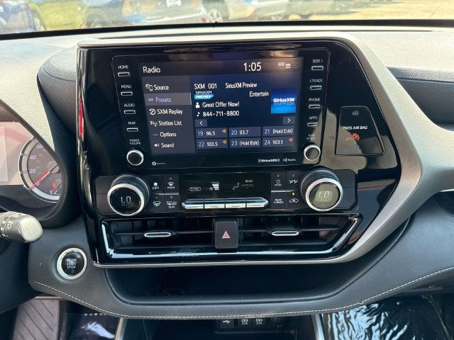 2021 Toyota Highlander LE