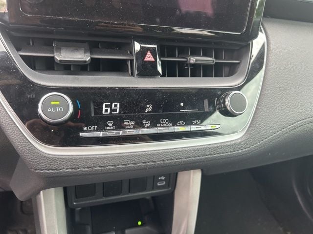 2024 Toyota Corolla Cross Hybrid SE