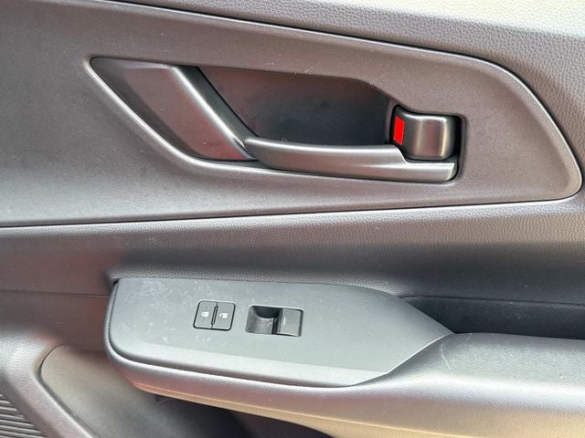 2025 Toyota Prius Plug-In Hybrid SE