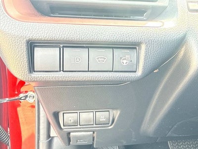 2025 Toyota Prius Plug-In Hybrid SE