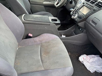 2013 Toyota Prius v Two