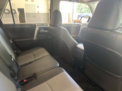 2017 Toyota 4Runner SR5 Premium
