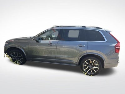 2019 Volvo XC90 T6 Momentum