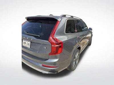 2019 Volvo XC90 T6 Momentum