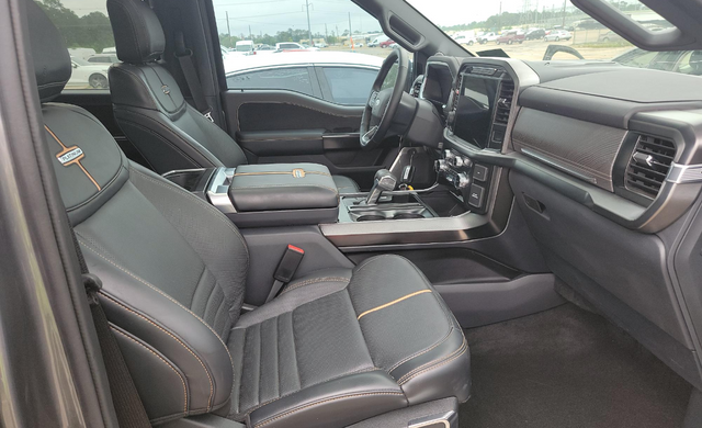 2023 Ford F-150 Platinum