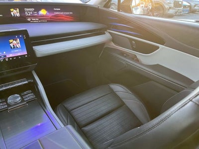 2024 Lincoln Nautilus Reserve